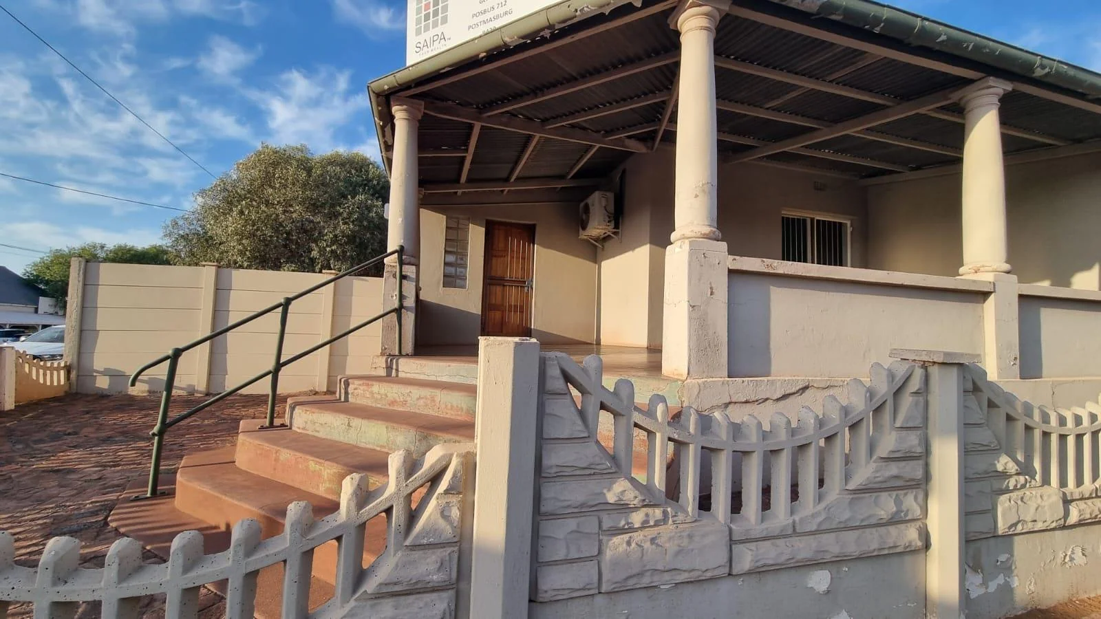 1 bedroom Bachelor Flat in Postmasburg