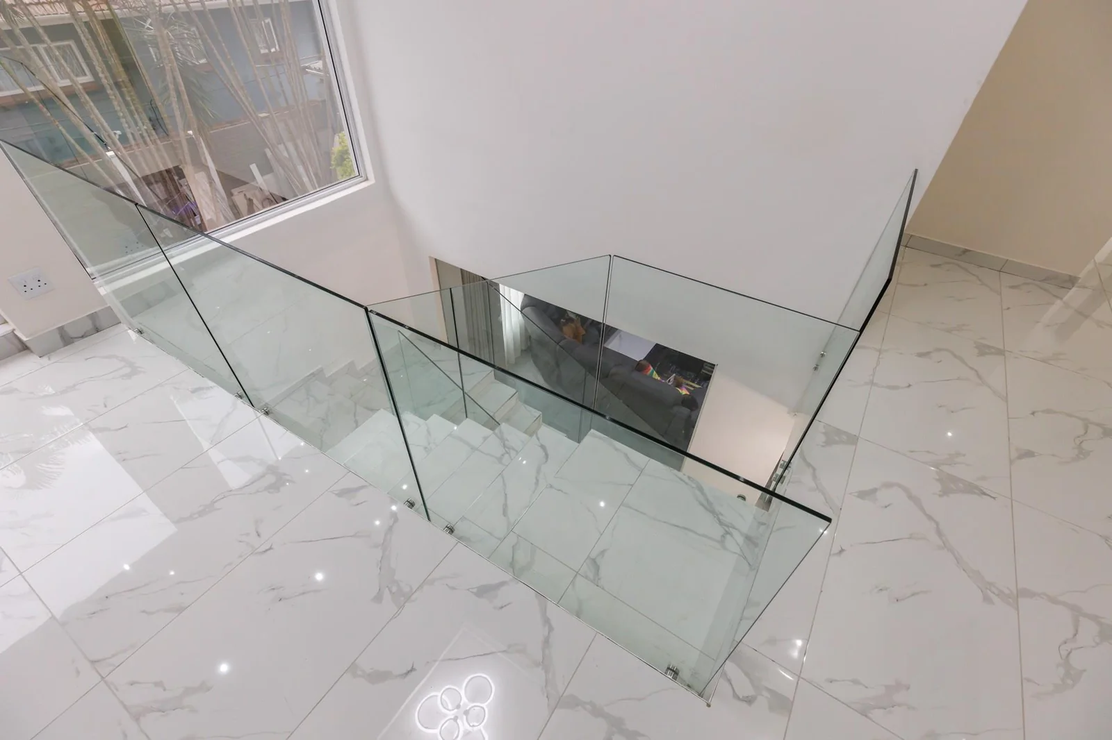 House in Durban North - 5 Bedrooms & 5 En-Suites