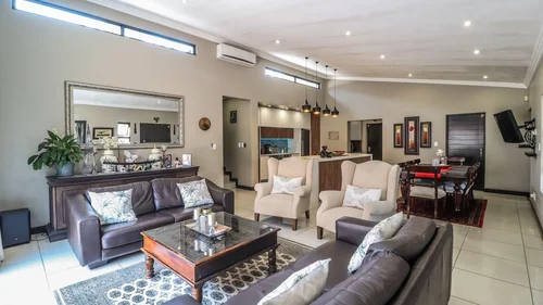 Greenstone Hill, Edenvale