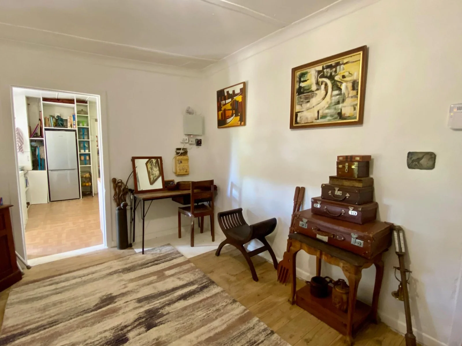 <br/>Cosy sandstone property with a well maintained garden and Watertank!<br/>