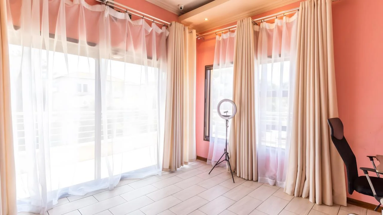 Grand 5-Bedroom Luxury Home in Blue Valley Golf Estate – Hotel-Inspired Living with Pool, Cinema & Pyjama Lounge