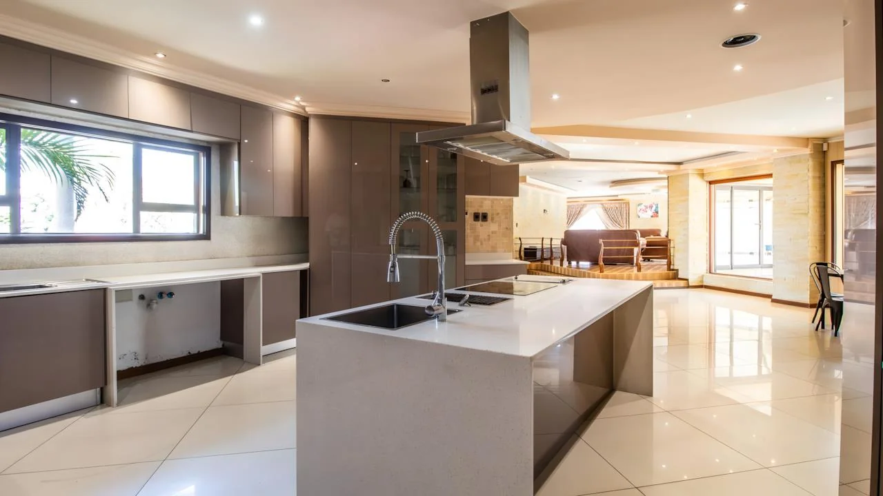 Grand 5-Bedroom Luxury Home in Blue Valley Golf Estate – Hotel-Inspired Living with Pool, Cinema & Pyjama Lounge