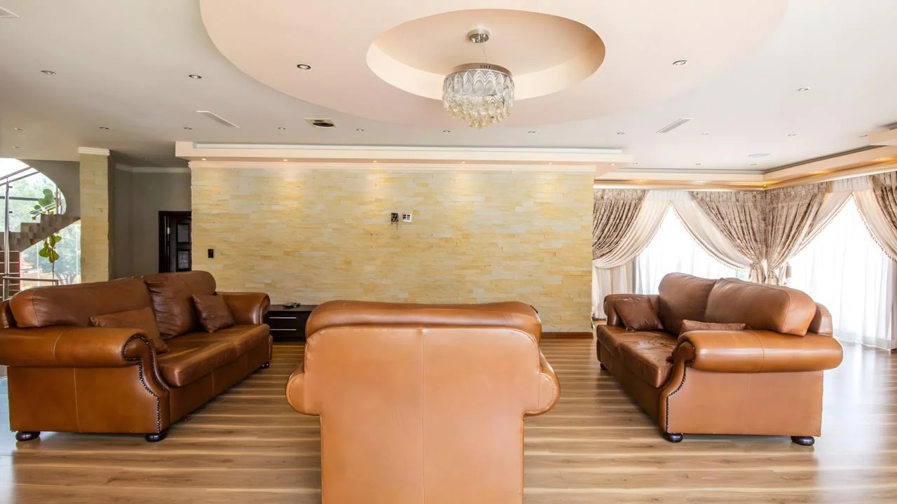 Grand 5-Bedroom Luxury Home in Blue Valley Golf Estate – Hotel-Inspired Living with Pool, Cinema & Pyjama Lounge