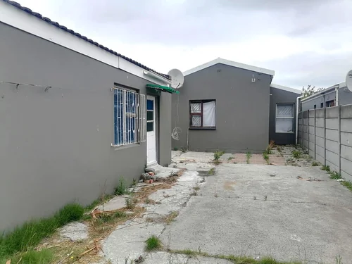 Summer Greens, Milnerton