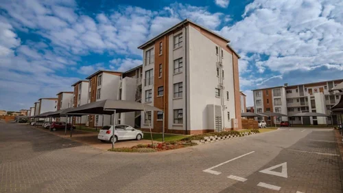 2A Saltus, Hereford Estate, Centurion