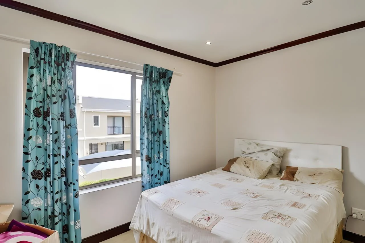 Spacious 3 Bedroom Modern House in Midrand Offering Secure Living and Gautrain Convenience