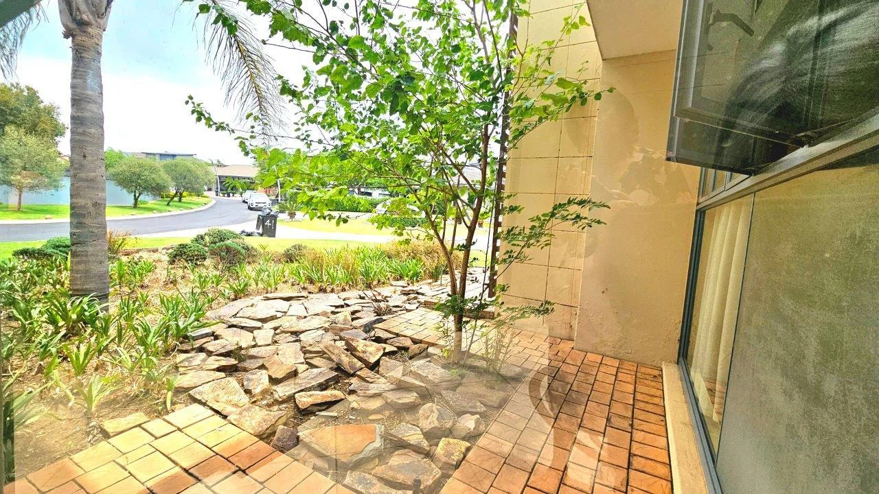 MIDLANDS GO-BIG-OR-STAY HOME RESIDENCE.