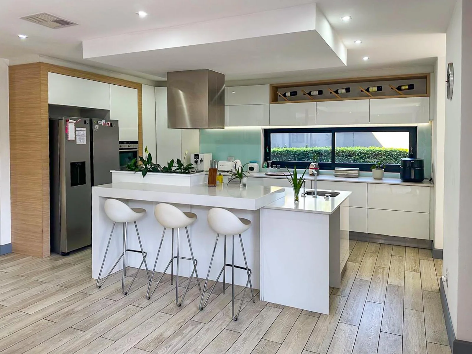 Modern Family Home with Luxury Finishes and Exceptional Features To Rent in Southdowns Estate