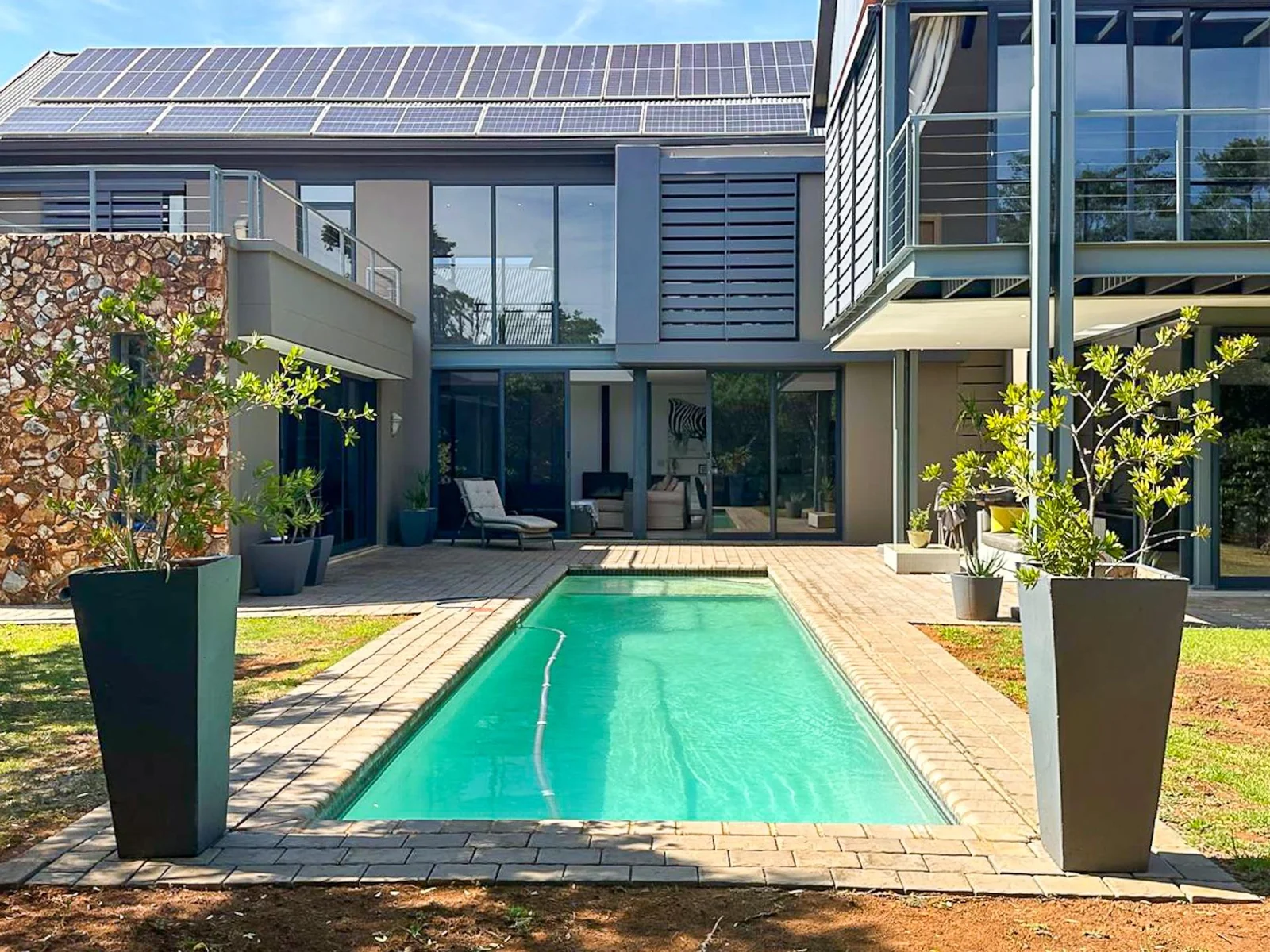 Modern Family Home with Luxury Finishes and Exceptional Features To Rent in Southdowns Estate