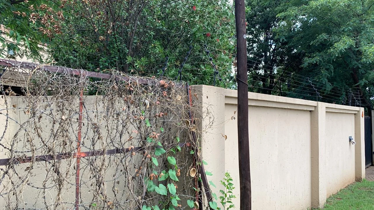 Prime Investment Opportunity: Vacant Land and Four Flats in Bedfordview