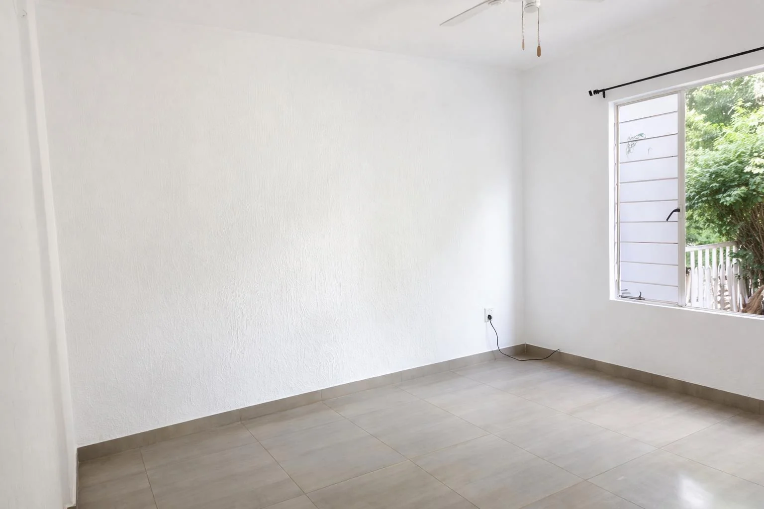 Pet Friendly Apartment For Rent.