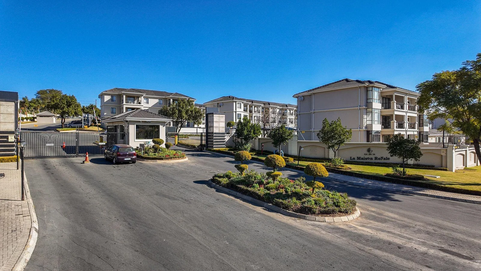 Modern two bed two baths apartment for sale