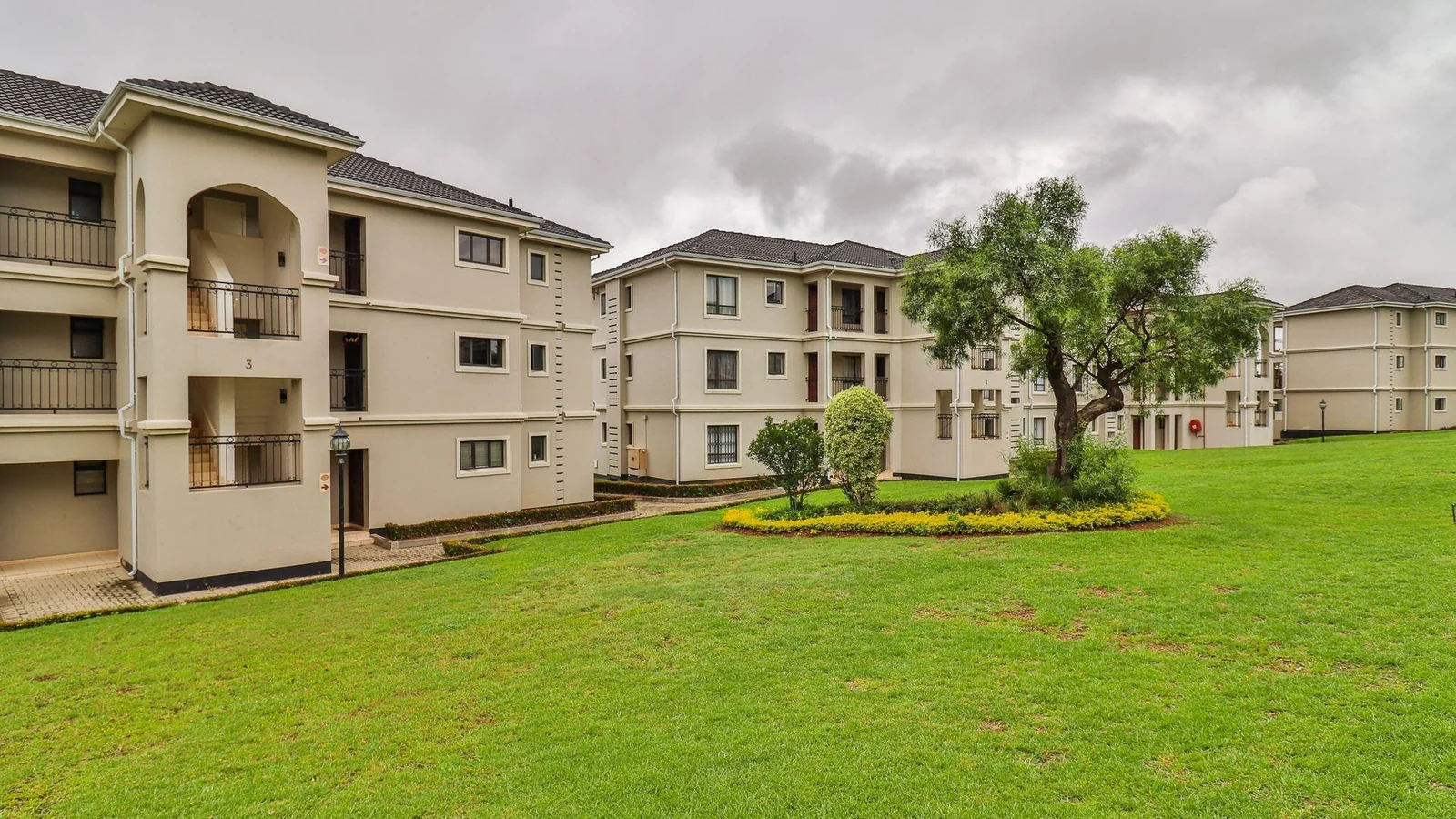 Modern two bed two baths apartment for sale