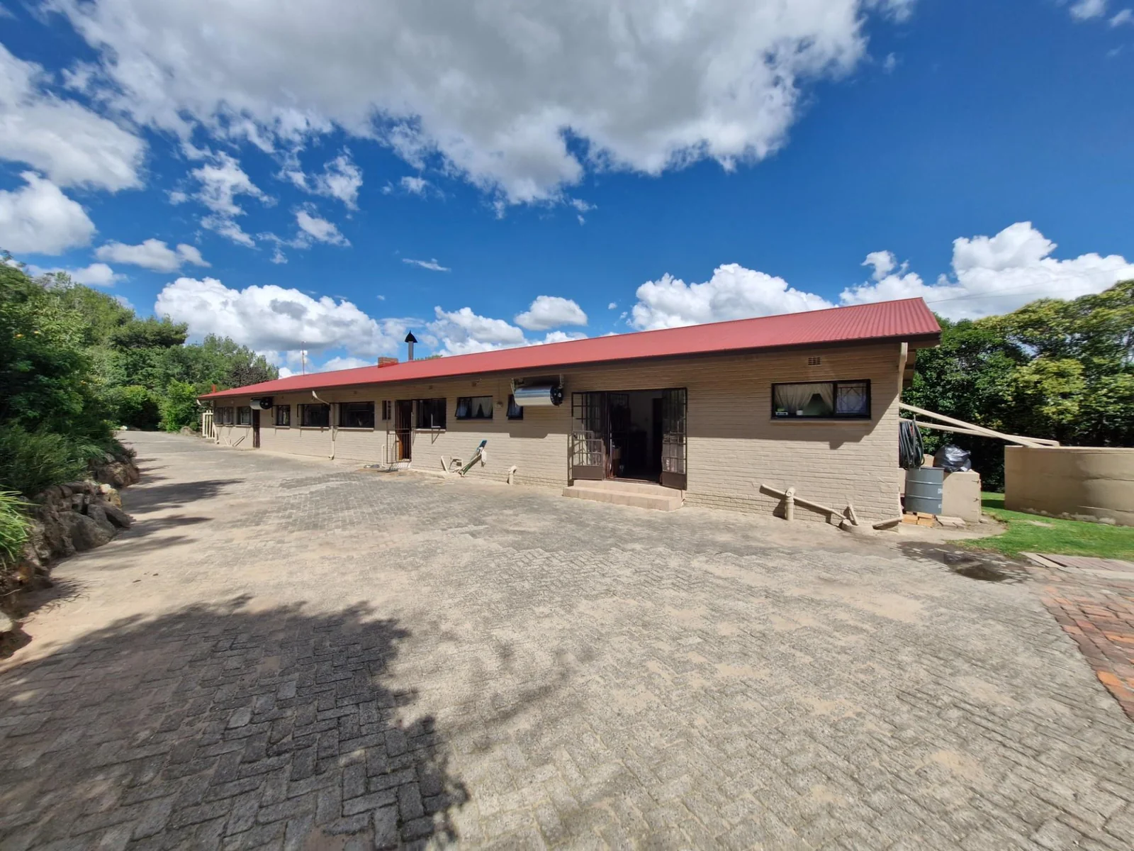 Income generating smallholding for Sale in Eden