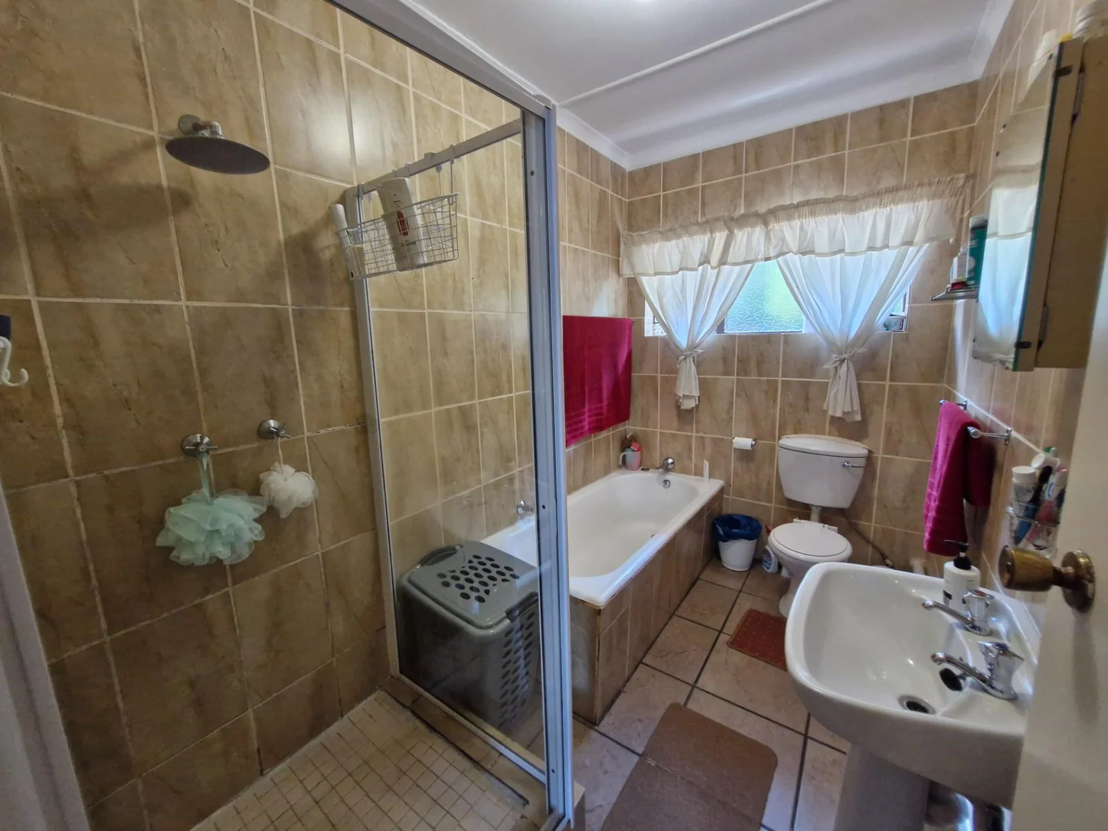 Income generating smallholding for Sale in Eden