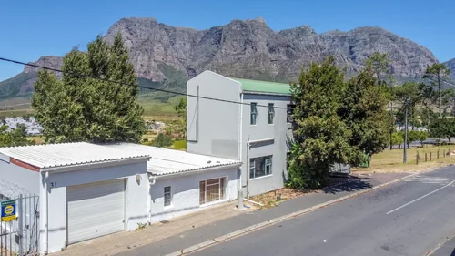 31A Pine, Pniel, Stellenbosch