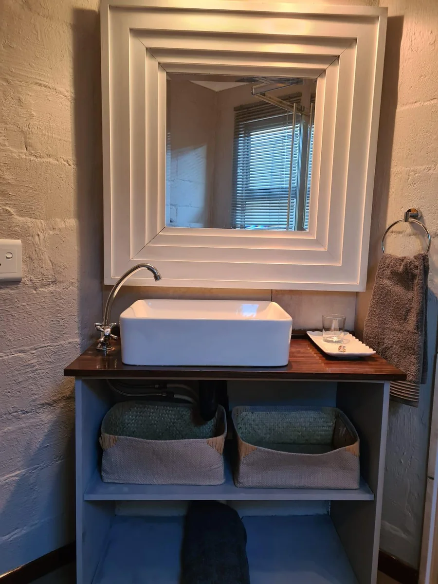 Fully Furnished Flat available in Postmasburg