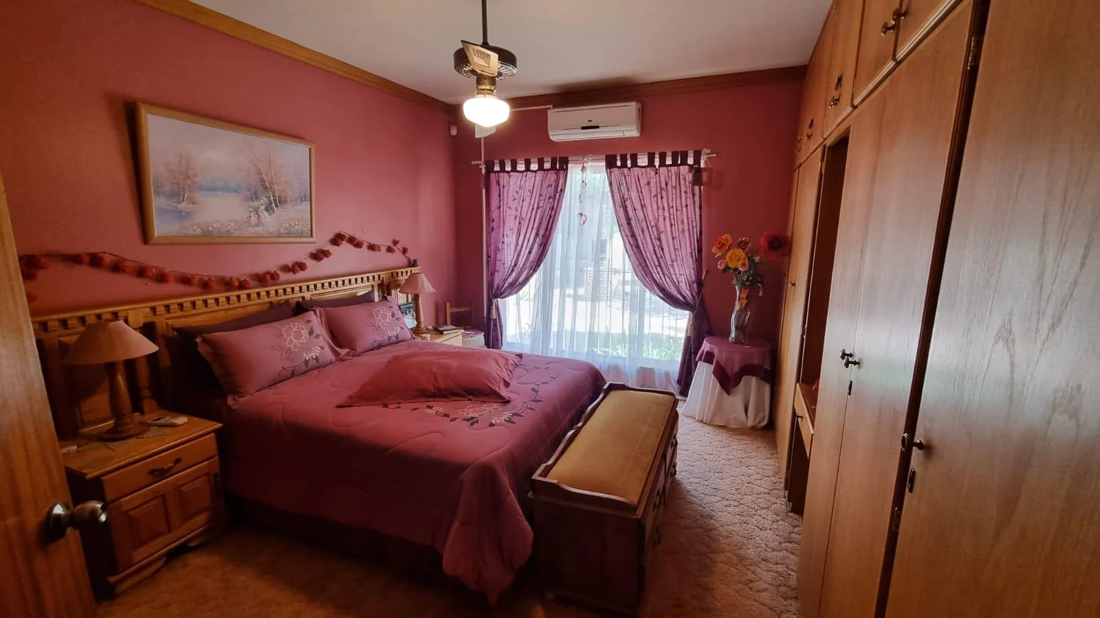 3 Bedroom,2 Bathroom house with a 3 Car garage For Sale in Postmasburg