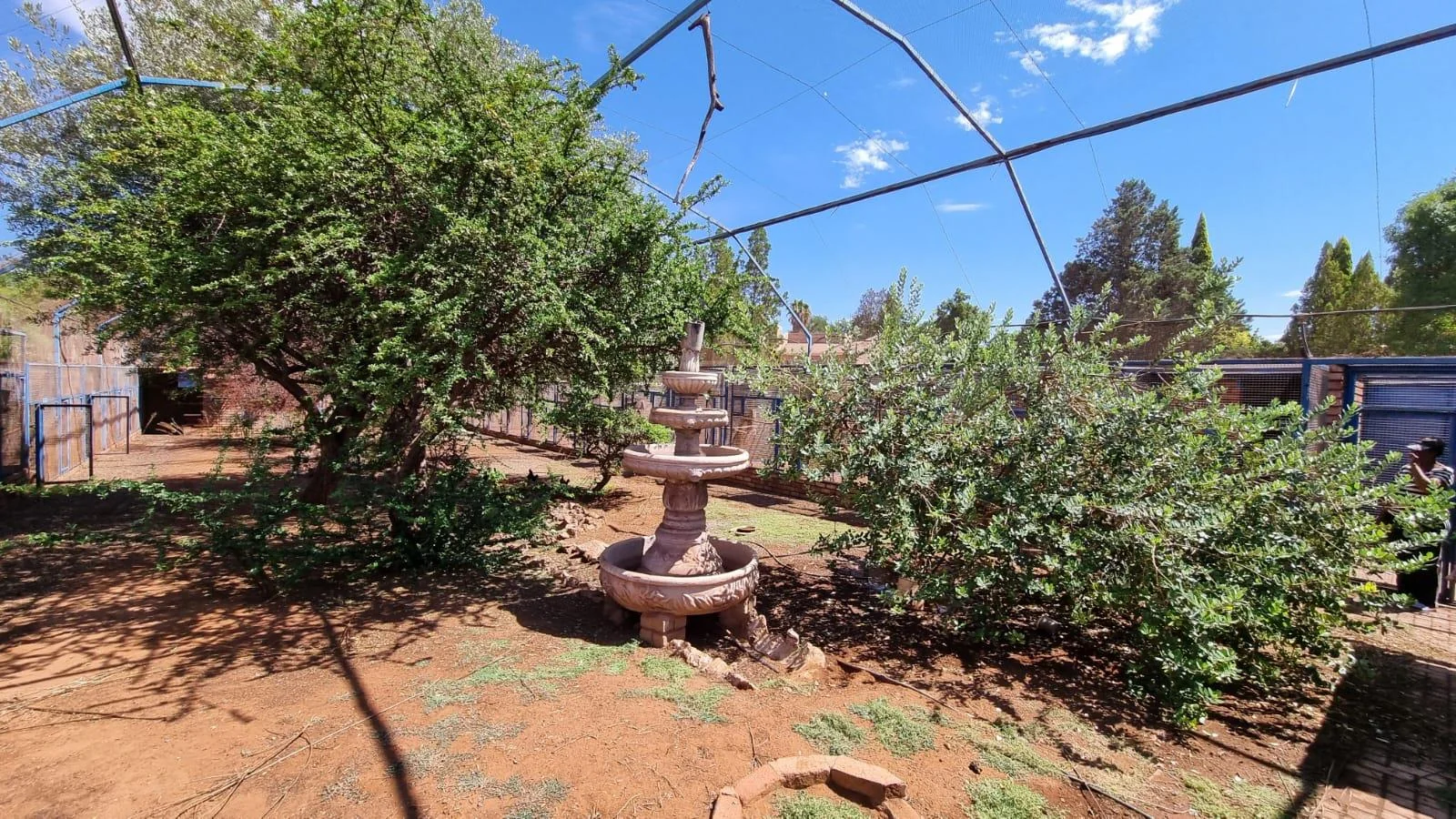 3 Bedroom,2 Bathroom house with a 3 Car garage For Sale in Postmasburg