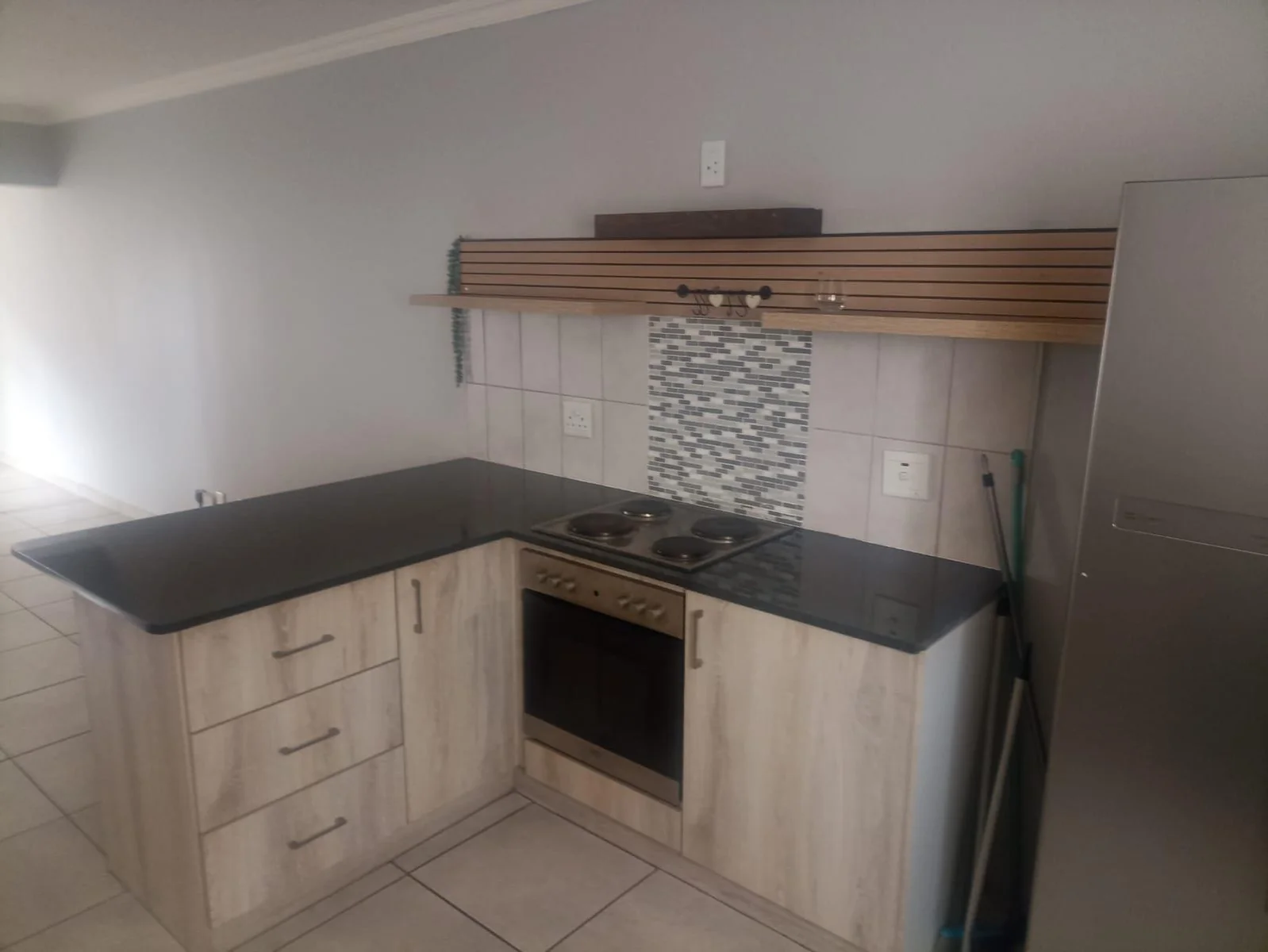SOLE MANDATE!!<br/><br/>BEAUTIFUL GROUND FLOOR SIMPLEX 4 SALE IN MONTANA!!!!