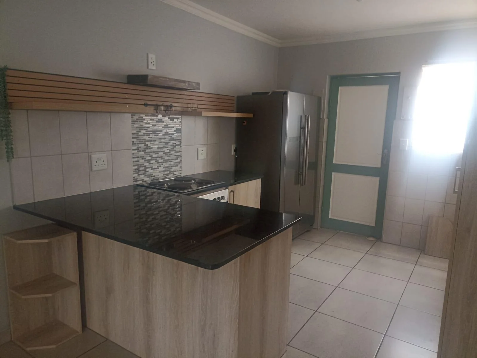 SOLE MANDATE!!<br/><br/>BEAUTIFUL GROUND FLOOR SIMPLEX 4 SALE IN MONTANA!!!!