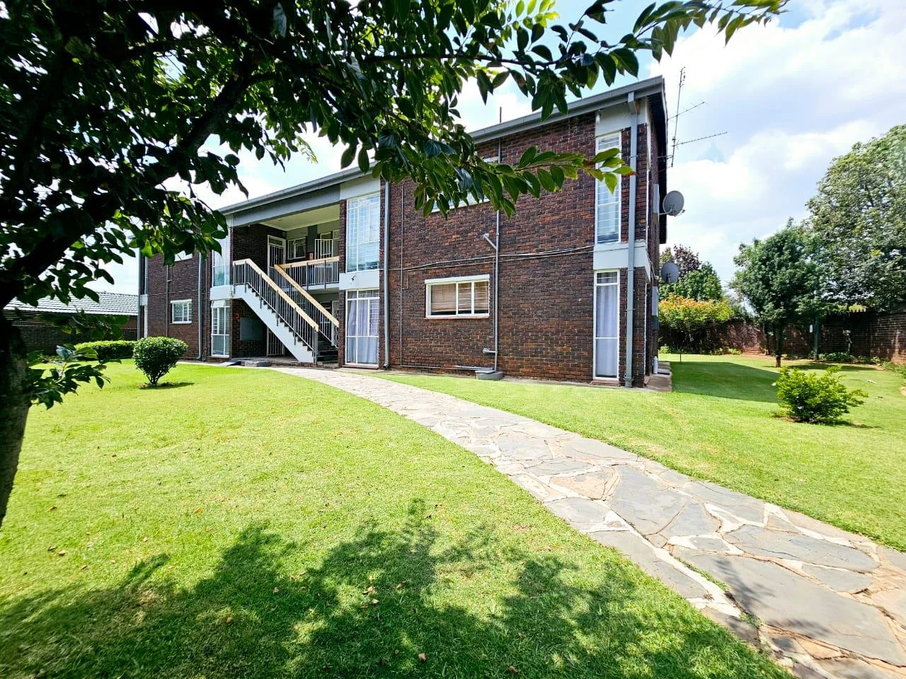 Big & Sunny Flat For Sale!