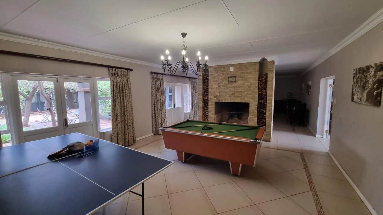 Luxury Guesthouse for sale in Postmasburg.