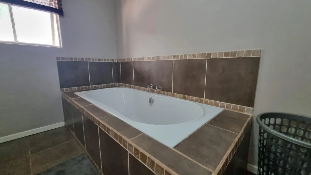 Luxury Guesthouse for sale in Postmasburg.