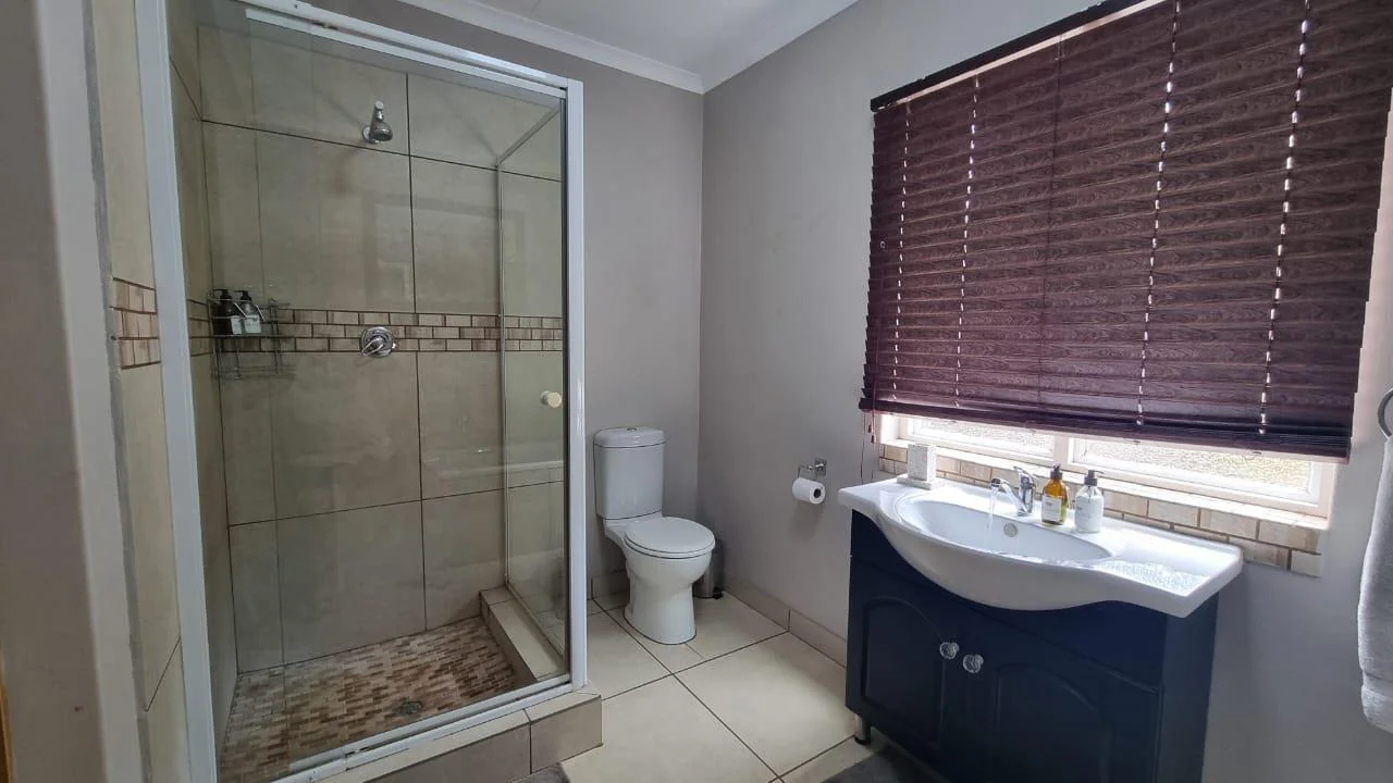 Luxury Guesthouse for sale in Postmasburg.