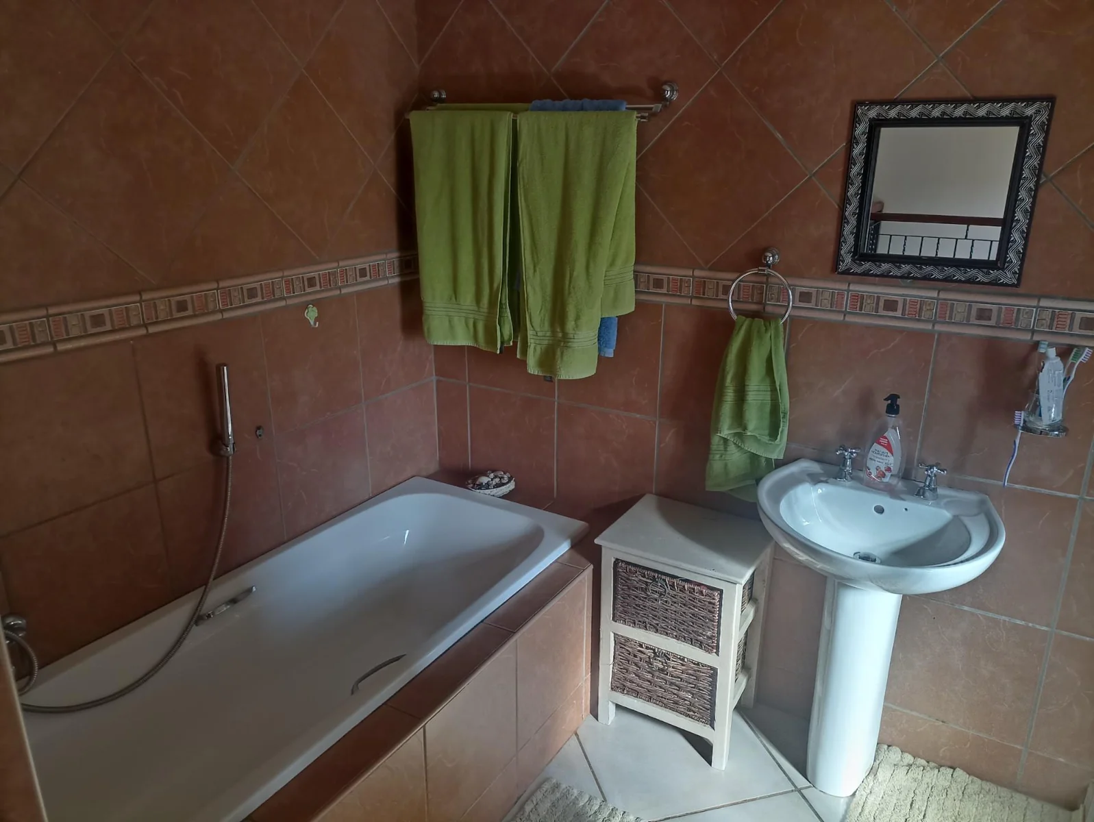 BEAUTIFUL FAMILY HOME TO LET IN MONTANA!!