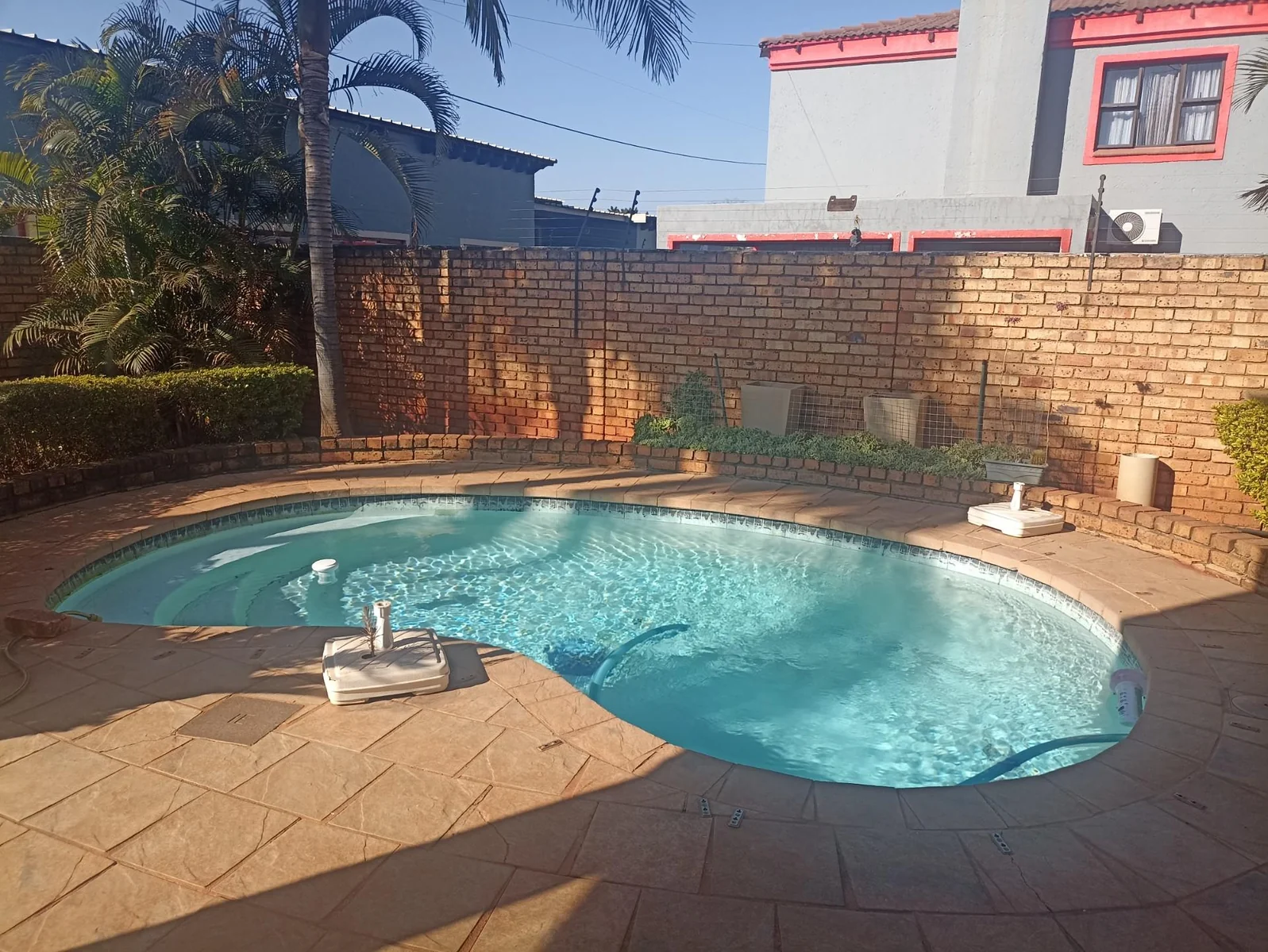 BEAUTIFUL FAMILY HOME TO LET IN MONTANA!!