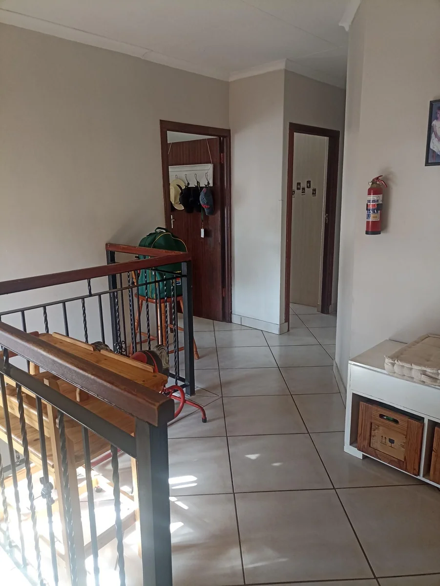 BEAUTIFUL FAMILY HOME TO LET IN MONTANA!!