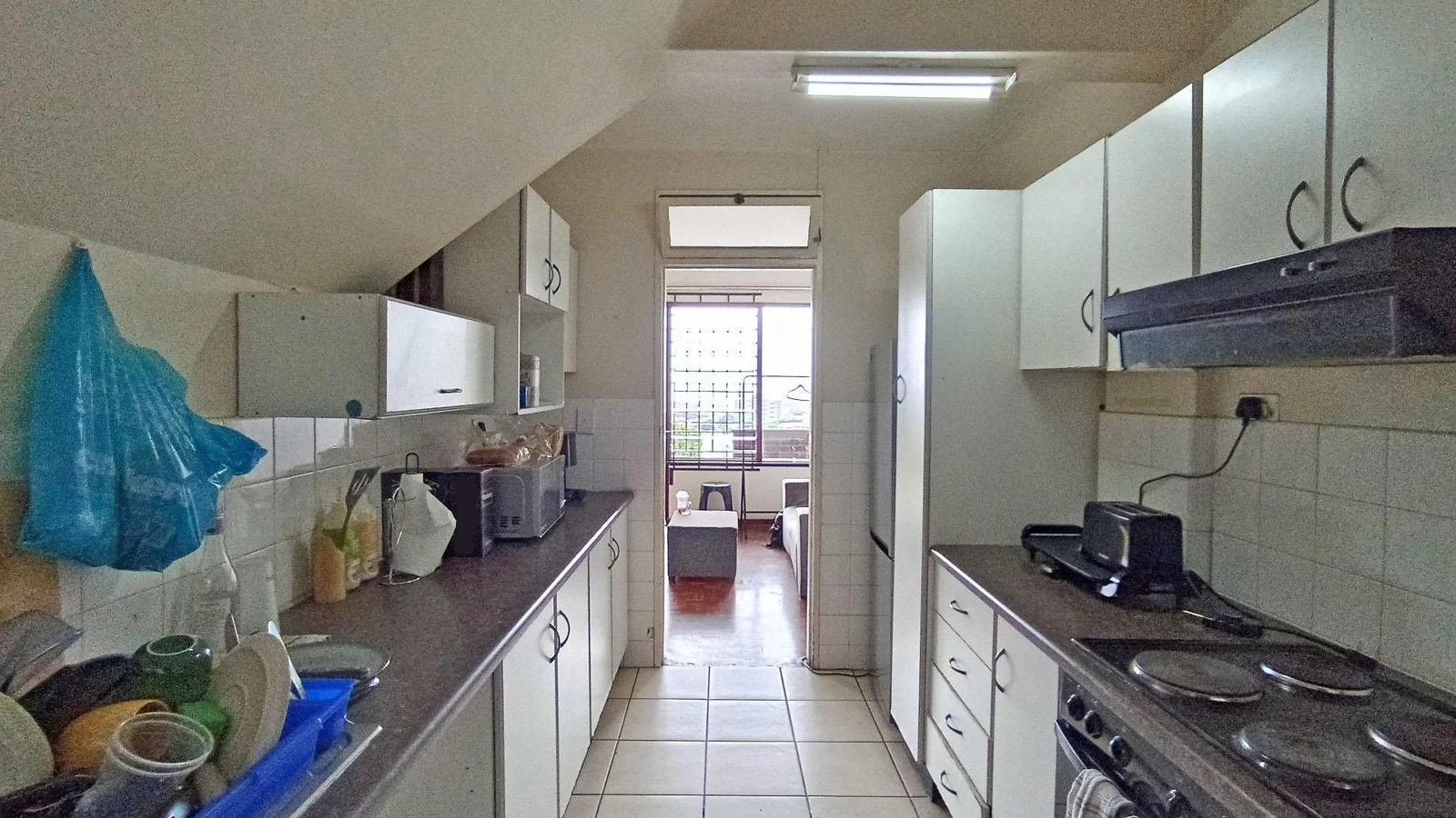 Spacious 3 bedroom apartment in Effluent Location