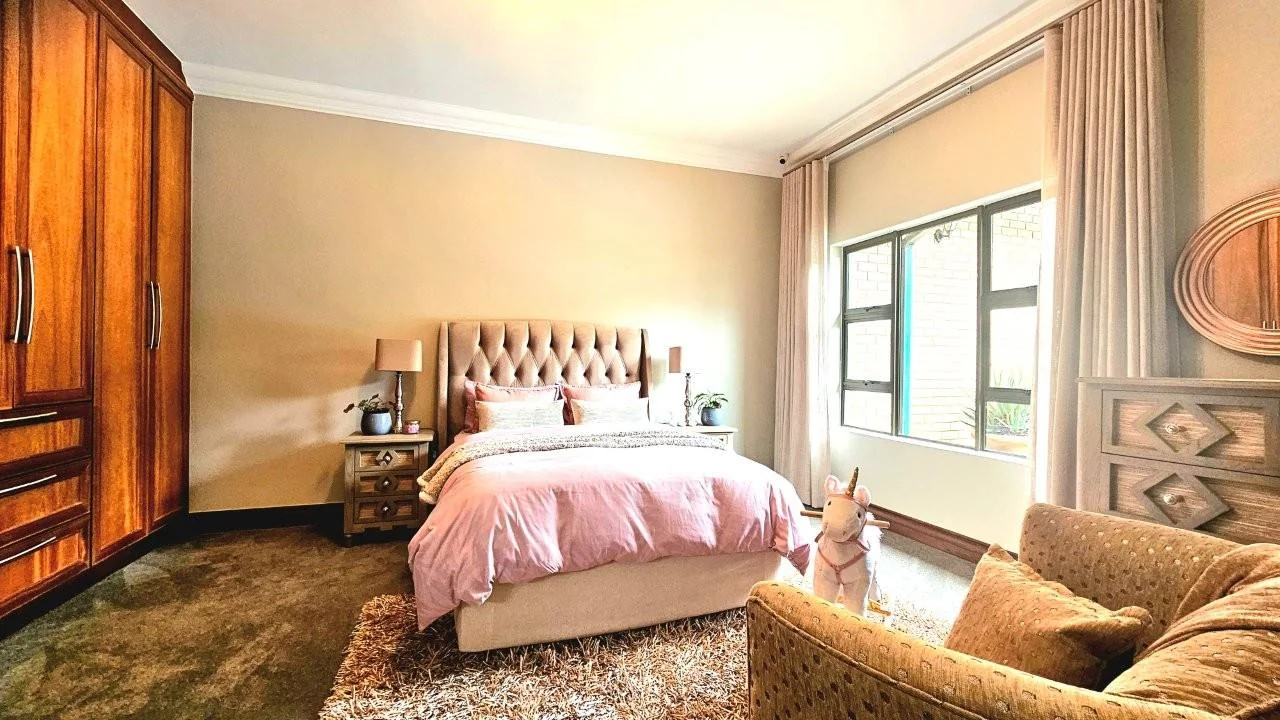 SAVE ON TRAVELLING TIME WHEN YOU INVEST IN MIDSTREAM HIL