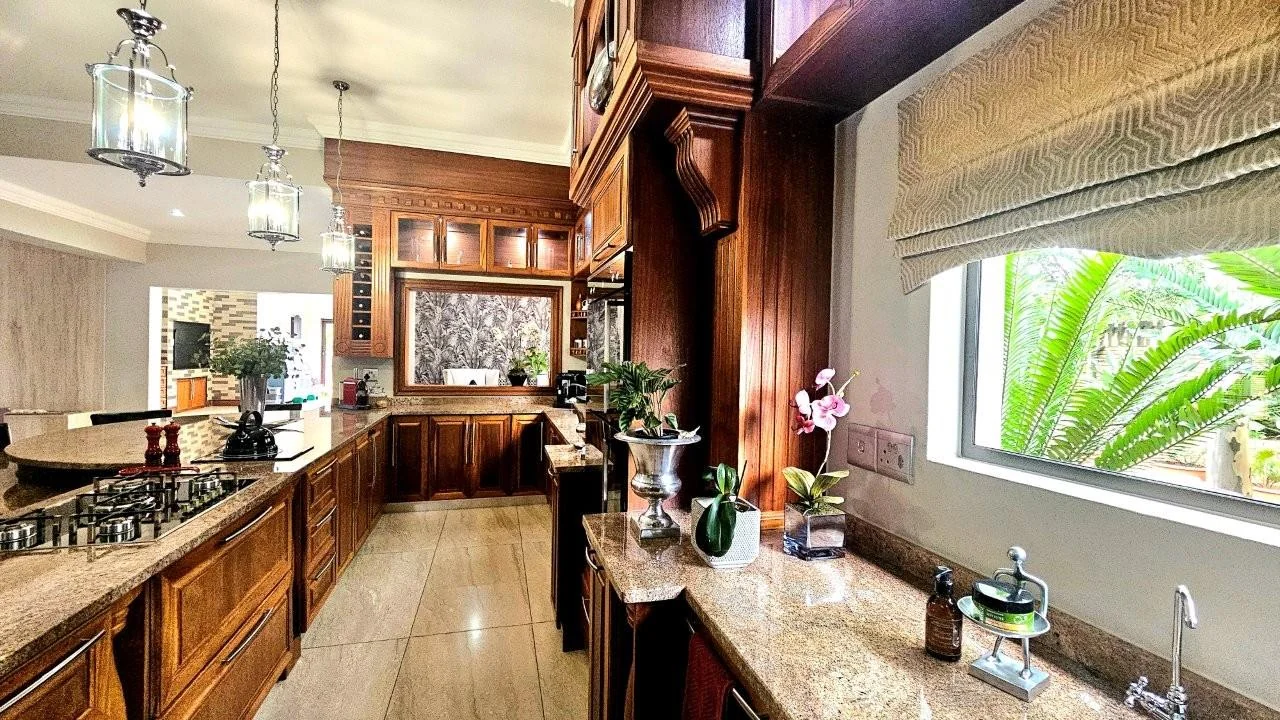 SAVE ON TRAVELLING TIME WHEN YOU INVEST IN MIDSTREAM HIL