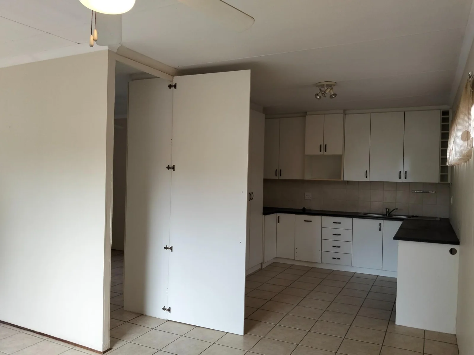 1 Bedroom Flat to Rent in Pellissier
