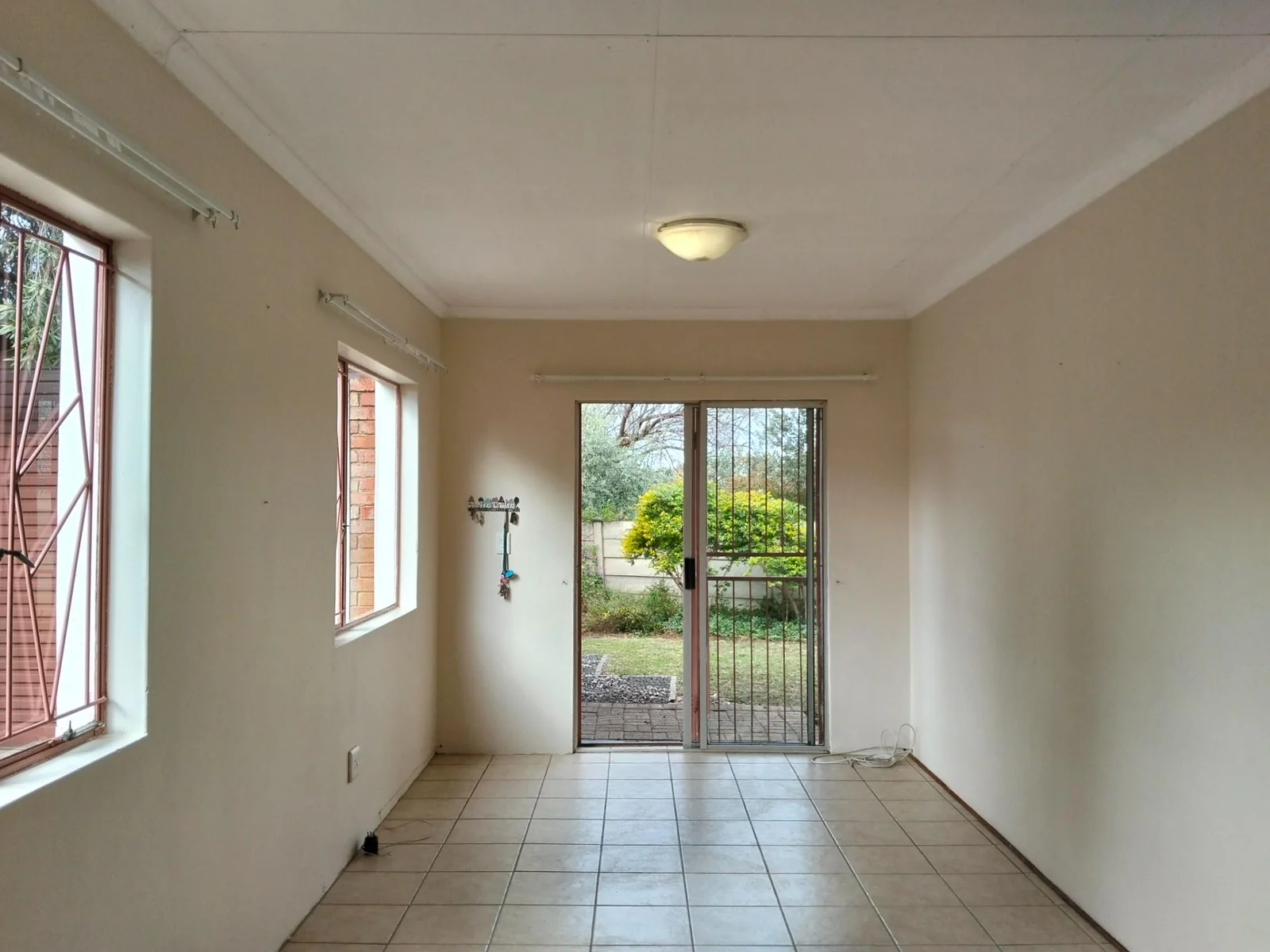 1 Bedroom Flat to Rent in Pellissier