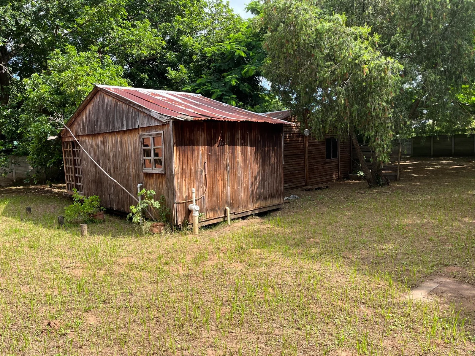 Fixer-Upper with Income Potential in Golfview Park, Kwambonambi.