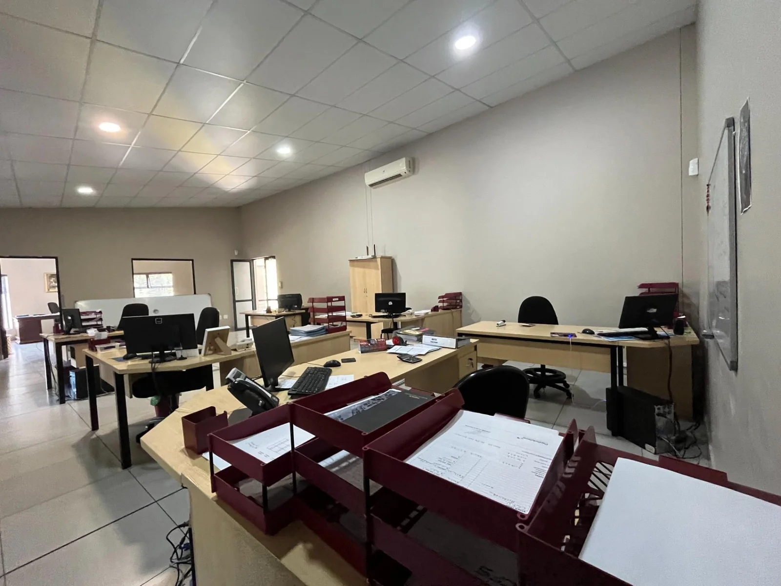 Perfectly located, modern commercial property with stable income