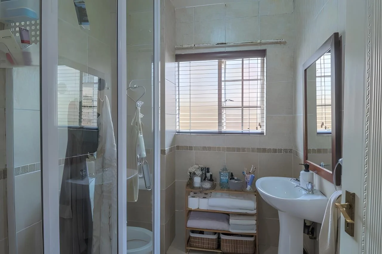 Modern 2 Bedroom Apartment in Midrand with Secure Living, Double Garage, and Gautrain Convenience