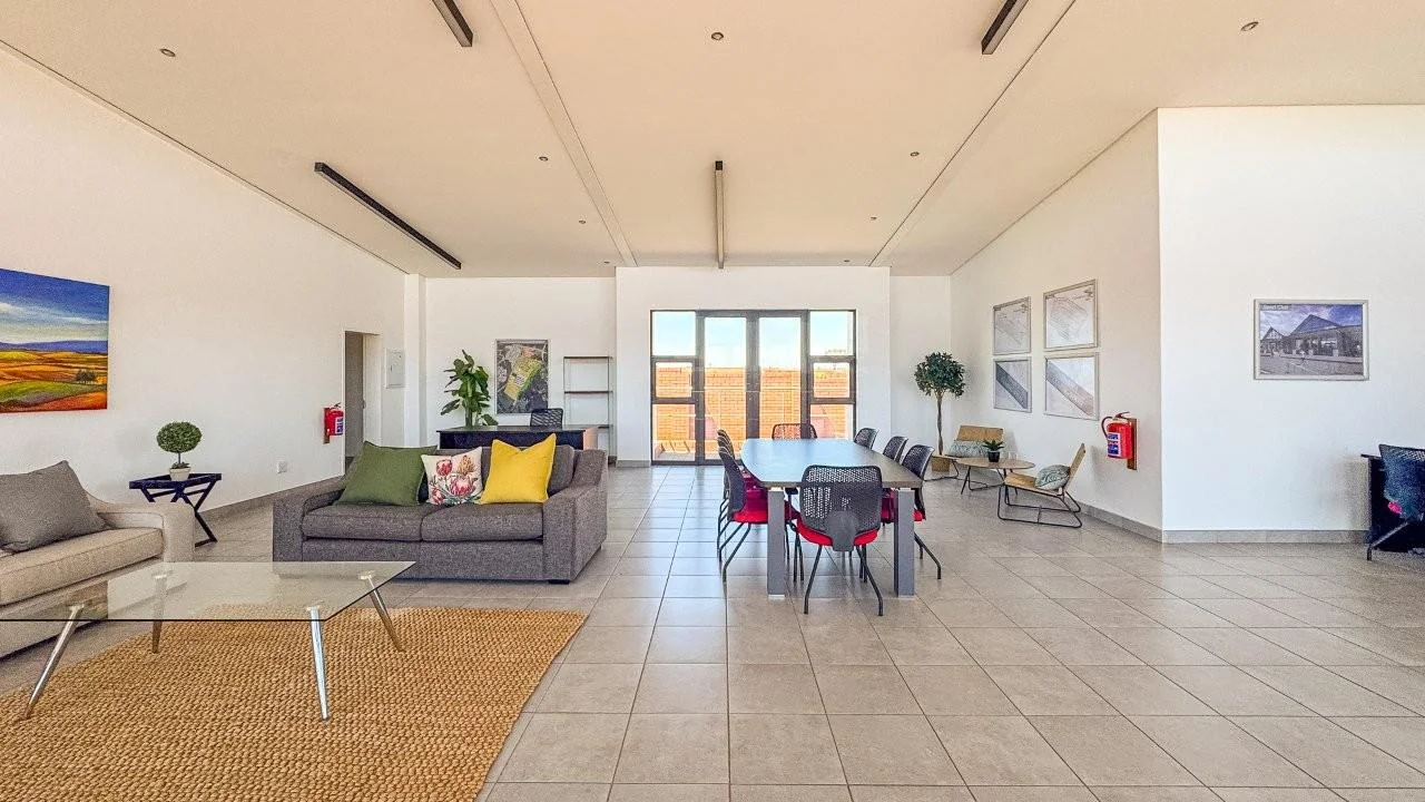 BUILDING PACKAGE IDEAL FOR A DISCERNING BUYER