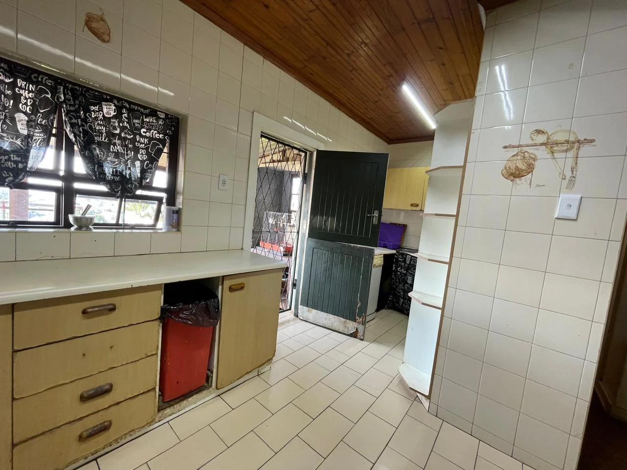 3 Bedroom house for Sale in Umbilo with Cottage