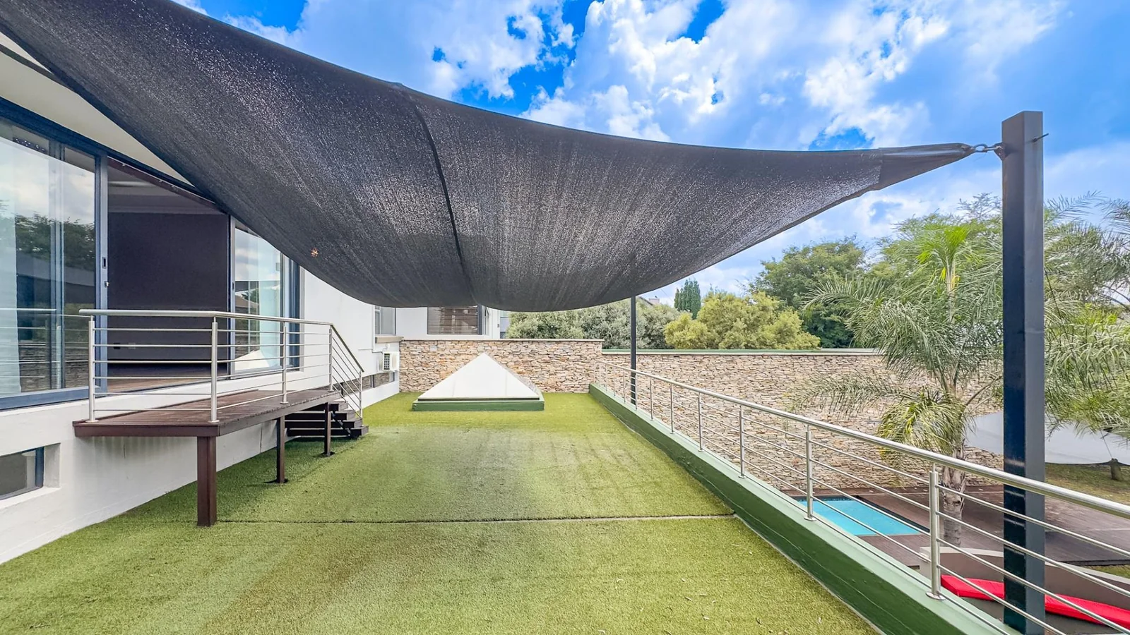 A  GRAND AFFAIR IN MIDLANDS ESTATE