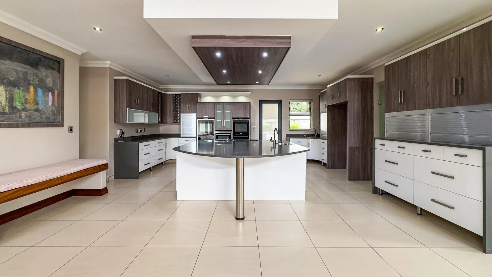 A  GRAND AFFAIR IN MIDLANDS ESTATE