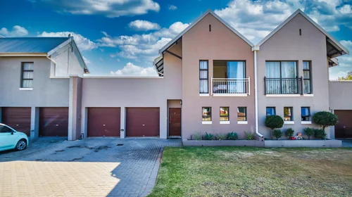 1093 Windmill, Heritage Hill, Centurion