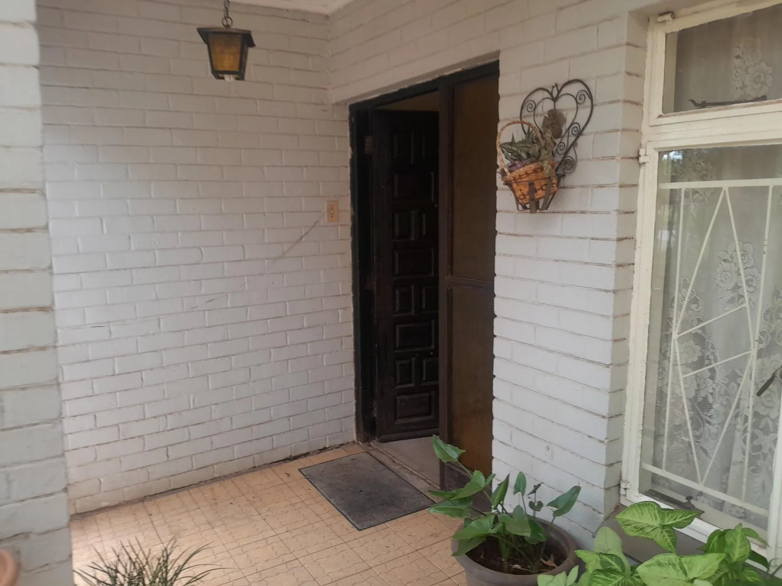 Spacious 5-Bedroom Home for Sale in Brandfort