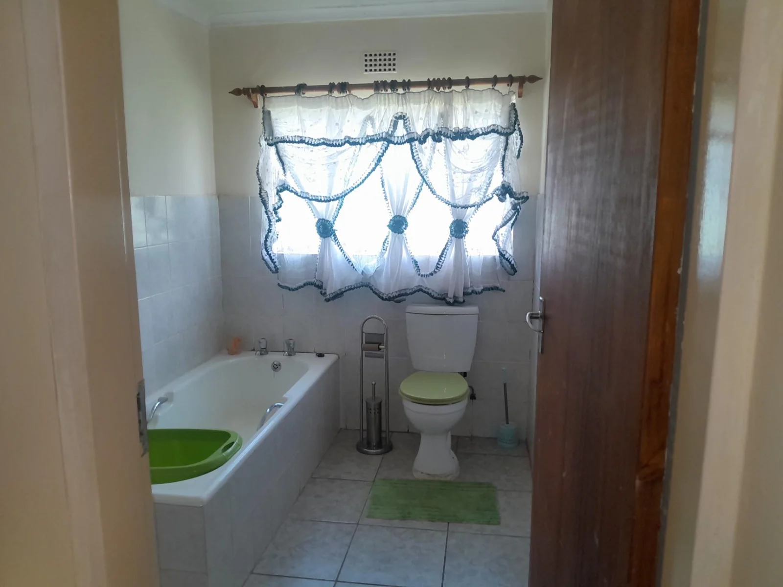 Spacious 5-Bedroom Home for Sale in Brandfort