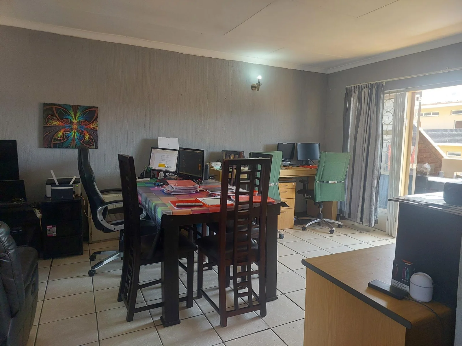 3 Bedroom apartment to let with the option to buy!