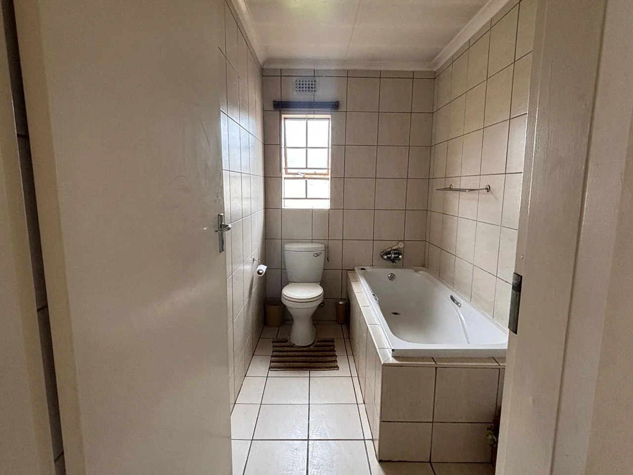 Secure Estate Living Meets Warm Family Comfort – Home in Clayville