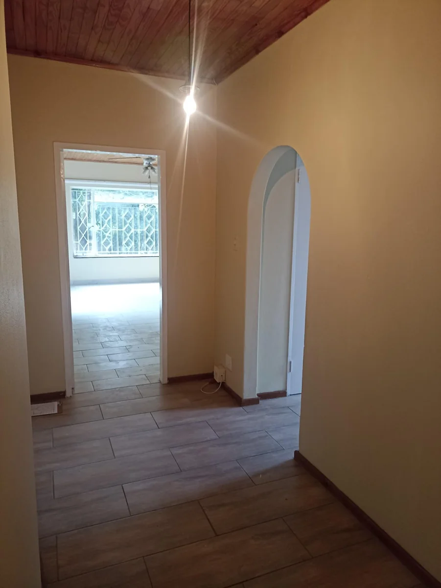 LOVELY HUGE FAMILY HOME TO LET IN LYNNWOOD GLEN!!